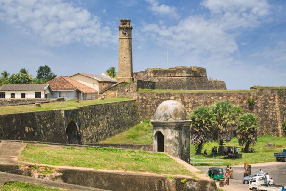 City & Fort Cycling Tour in Galle - Galle Dutch Fort Visit