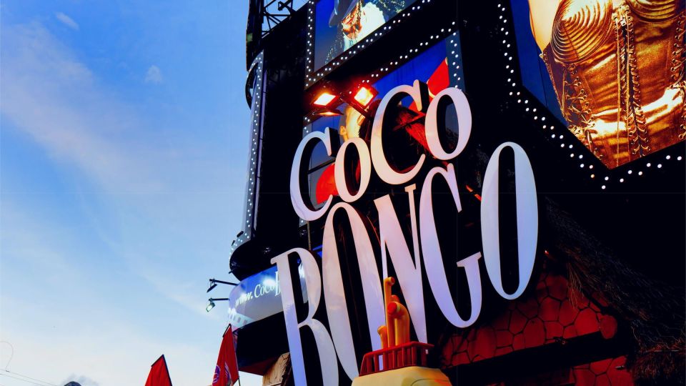 Coco Bongo: Punta Cana Nightclub With Roundtrip - Common questions