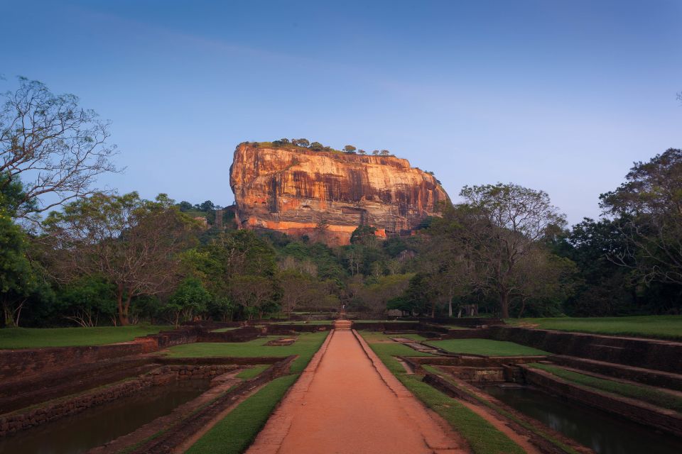 Colombo: Full-Day Sigiriya Rock and Village Tour - Activity Description
