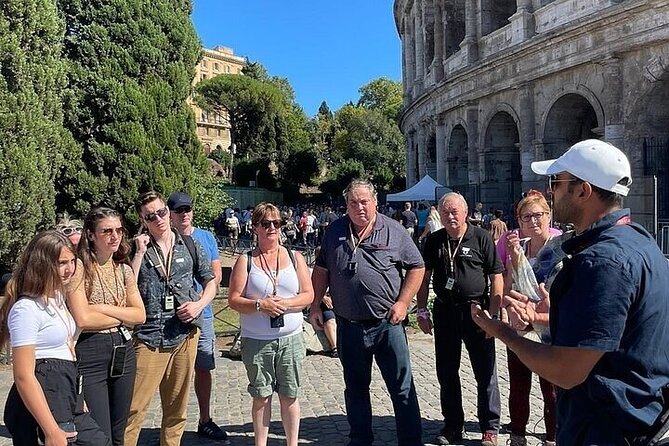 Colosseum Walking Tour With Roman Forum and Palantine Hill Access - Location Details and Accessibility