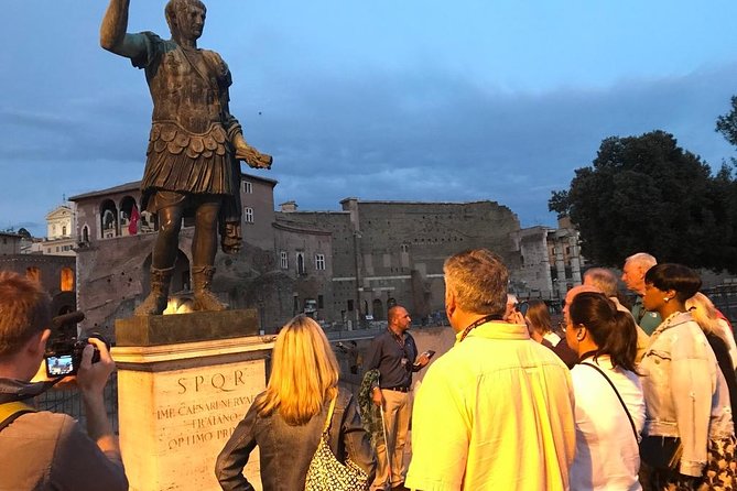 Combo Moonlight Forum , Palatine Hill and Coloseum Dungeons Tour - Night Tour Experience