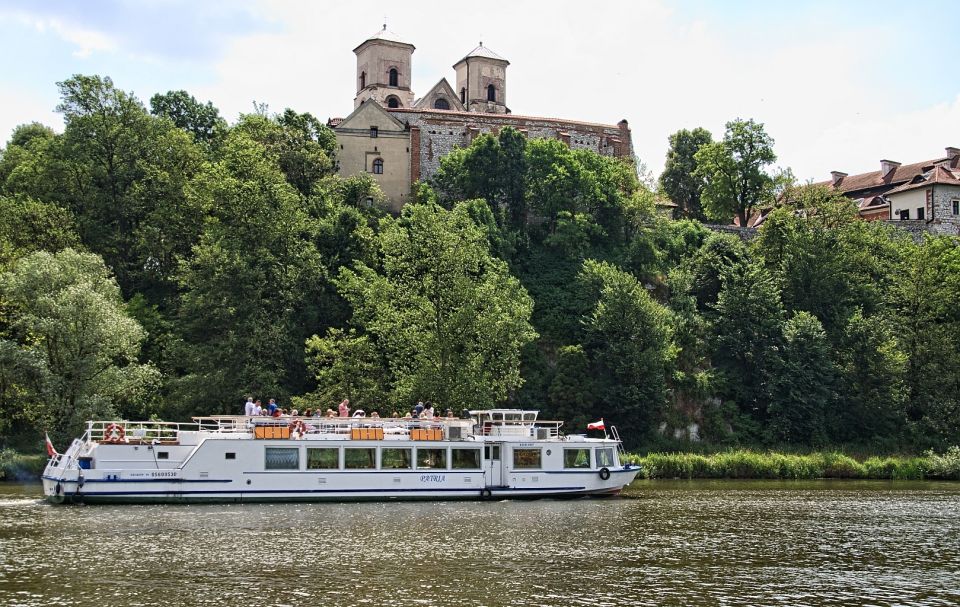 Cracow: 4-hours Sightseeing Cruise to Tyniec - Experience and Enjoyment on the Cruise