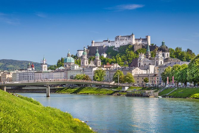 Customized Private Tour to Salzburg for Cruise Guests From Linz or Passau - Meeting Instructions