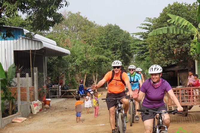 Cycling Around the Mekong Island and Lunch With Locals - Guide and Safety Measures