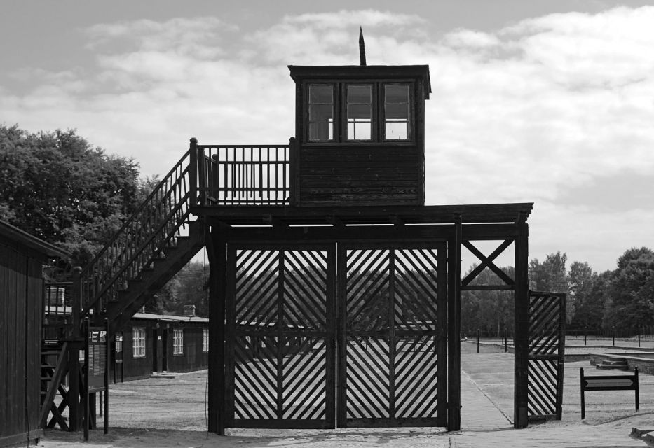 DAILY Stutthof Concentration Camp With Guide and Transport - Additional Information and Communication