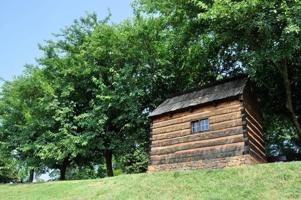 DC: Private Day Trip to Thomas Jefferson's Monticello Estate - Location and Amenities