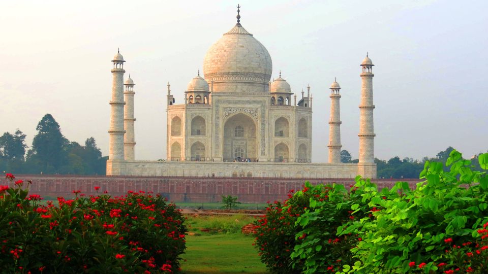 Delhi to Taj Mahal: Luxury Journey on India's Fastest Train - Logistics and Transportation