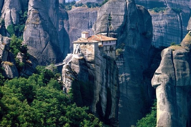 Delphi, Meteora Monasteries & Thermopylae Two (2) Days Private Tour - Reviews Overview