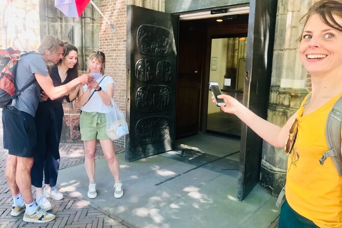 Discover Leiden With a Self-Guided Outside Escape City Game Tour! - Common questions