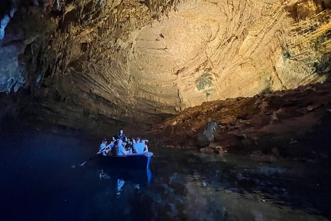 Dream Tour: Melissani Lake, Drogarati Cave, Myrtos - Customer Support