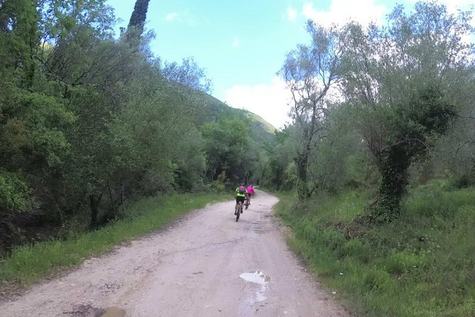 E-Mtb Tour - Analipsis Area [42km - 26mi] - Tour Code and Copyright