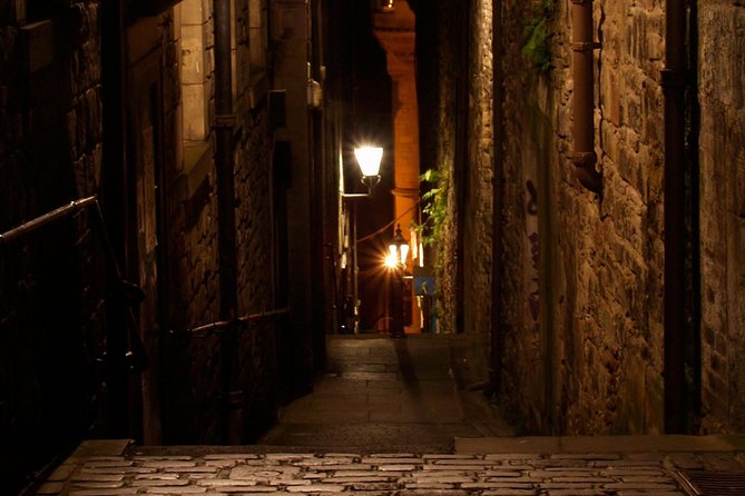 Edinburgh 2 Hour Nighttime Ghost Tour Italian Tour Guide - Contact and Support