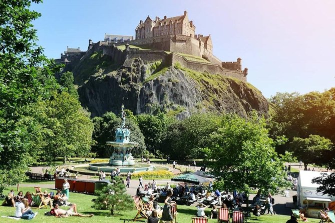 Edinburgh Castle Tour: Guided Tour in English - Common questions