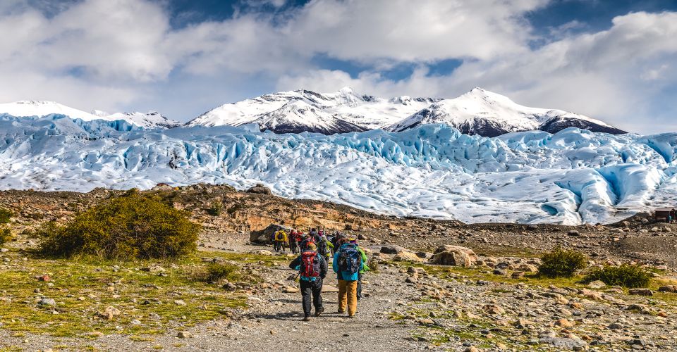 El Calafate: Perito Moreno Glacier Trekking Tour and Cruise - Glacier Trekking Experience