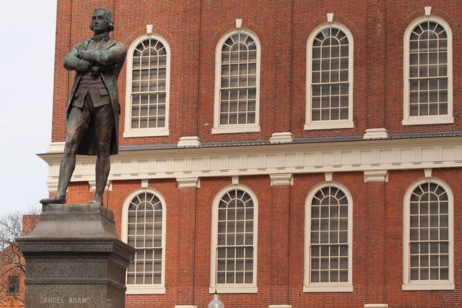 Entire Freedom Trail Walking Tour: Includes Bunker Hill and USS Constitution - Guides Expertise