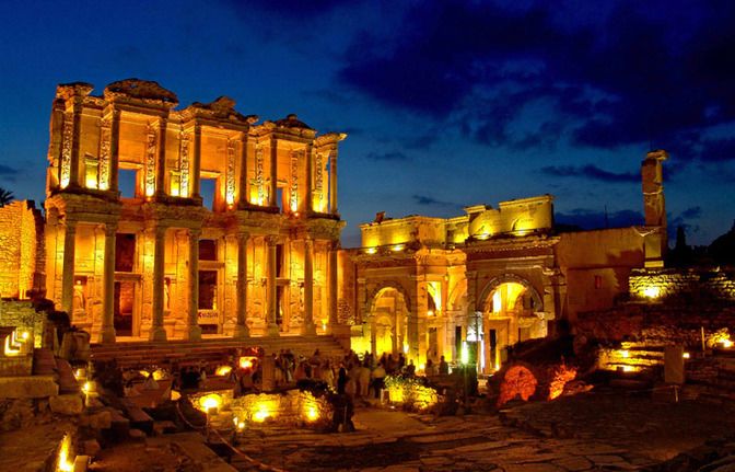 Ephesus: Private Full-Day Tour From Kusadası - Historical Significance of Ephesus