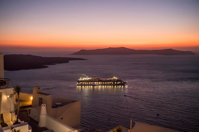 Explore Santorini With a Local Private Driver - Diverse Tour Experiences and Attractions