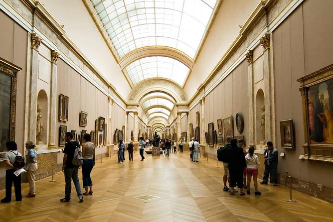 Family Treasure Hunt at the Louvre Museum - Directions