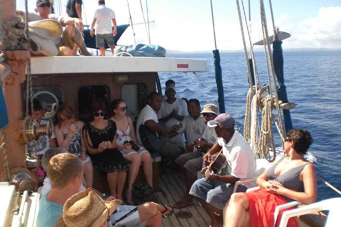 Fijian Islands and Snorkel Full-Day Whales Tale Cruise Including Beach BBQ Lunch - Directions for the Day Cruise