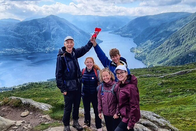 Fjord Hiking - Public Tour - Directions to Meeting Point