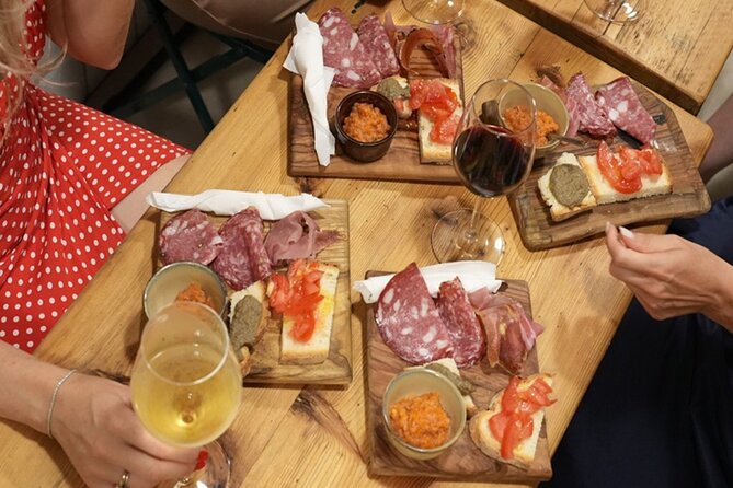 Florence Evening Food Tour With Wine Tasting and Steak Dinner (Mar ) - Group Size and Tour Dynamics