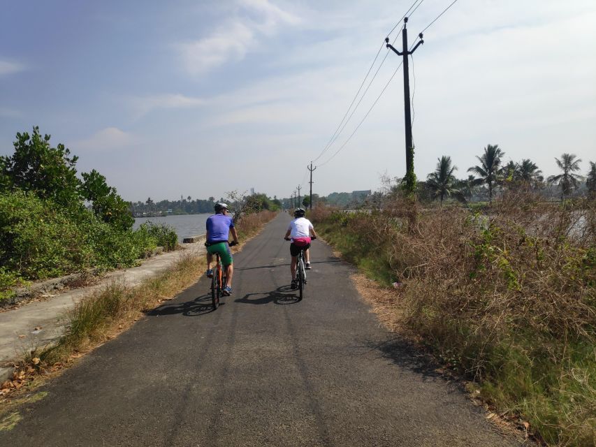 Fort Kochi & Kumbalangi/ Kadamakudy Cycling Tour (Full Day) - Directions
