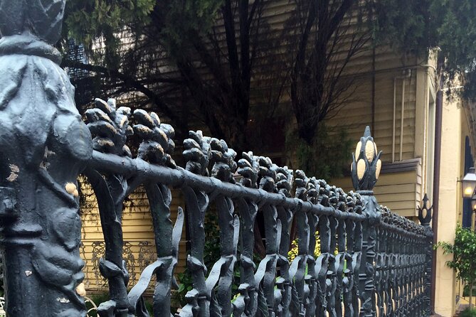 French Quarter Walking Tour With 1850 House Museum Admission - Inclusions and Guides