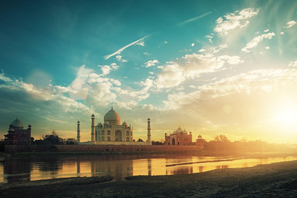 From Agra: Taj Mahal & Agra City Highlights Tour By Car - Sightseeing Locations