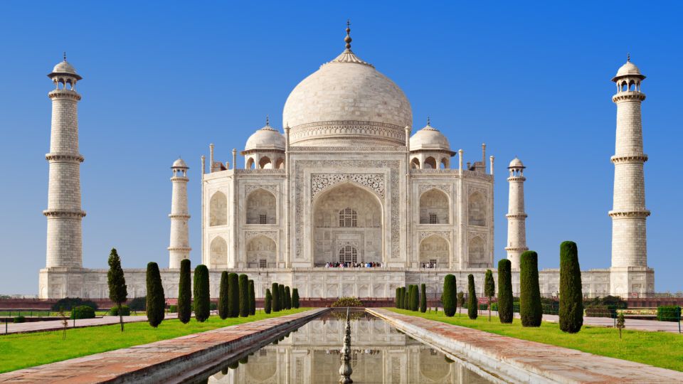 From Bangalore: Day Tour to Agra and Taj Mahal by Plane - Departure and Arrival Logistics