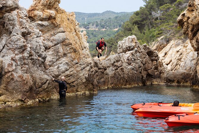 From Barcelona: Tossa De Mar Kayak & Snorkel Tour With Lunch - Common questions