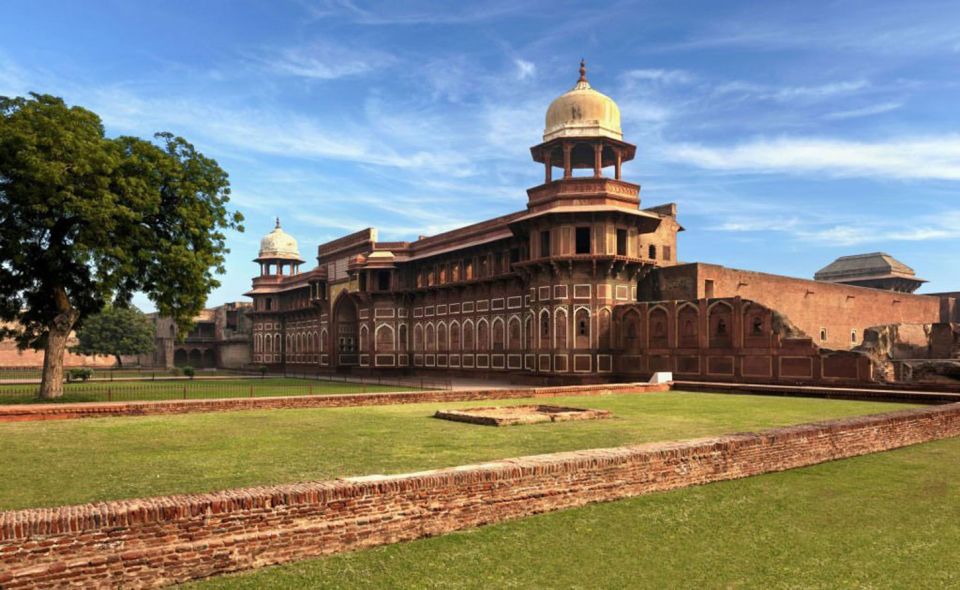 From Delhi: Agra Private Tour With Taj Mahal & Agra Fort - Pickup & Transportation