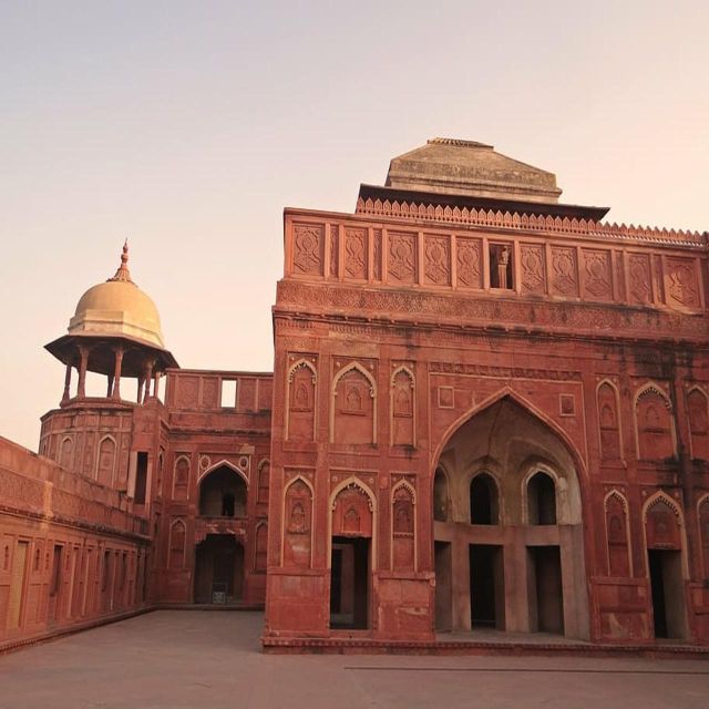 From Delhi:- Agra Tour With Taj Mahal by Gatimaan Train - Inclusions
