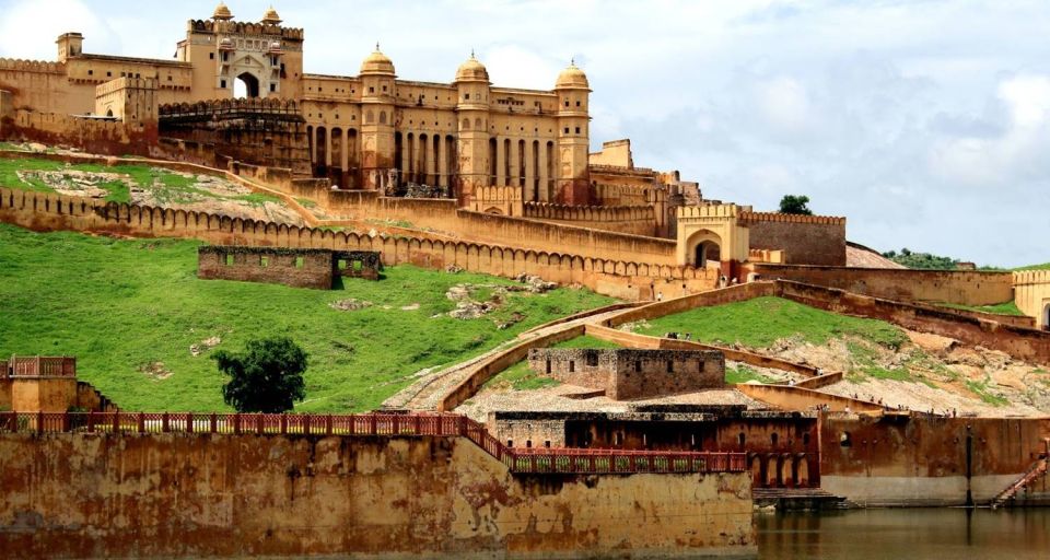 From Delhi: Private Jaipur & Amber Fort Guided Tour by Guide - Activity Highlights