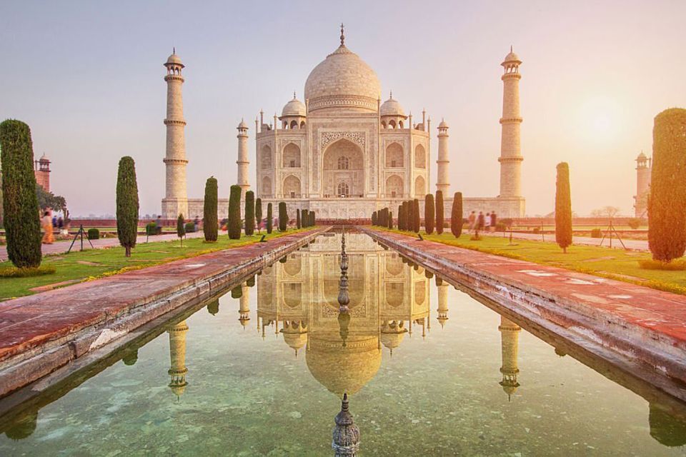 From Delhi: Taj Mahal Tour by Express Train With Meals - Full Description of the Tour