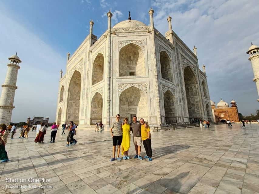 From Delhi: Taj Mahal Tour by Gatimaan Express Train - Tour Itinerary