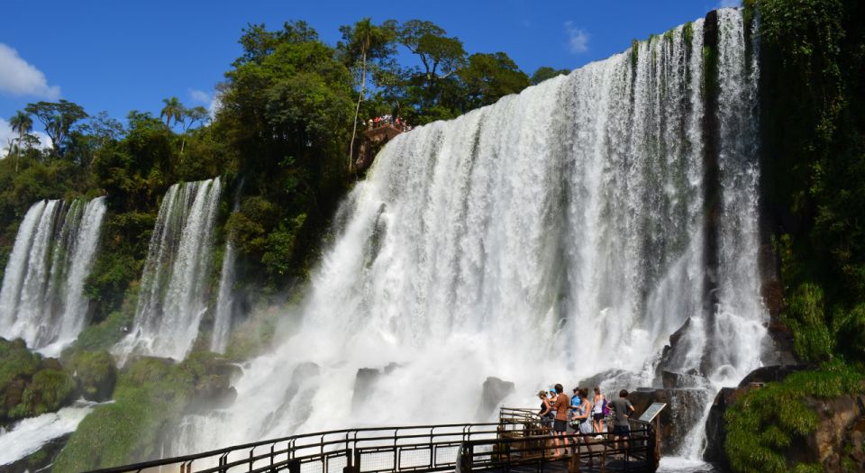 From Foz Do Iguaçu: Argentinian Iguazu Falls With Ticket - Itinerary Details