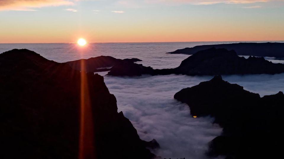 From Funchal: Pico Do Arieiro Sunset With Dinner and Drinks - Tour Operating Information