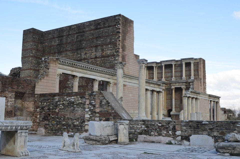 From Izmir/Kusadasi: Private Ancient Sardis Tour With Lunch - Logistics and Meeting Points