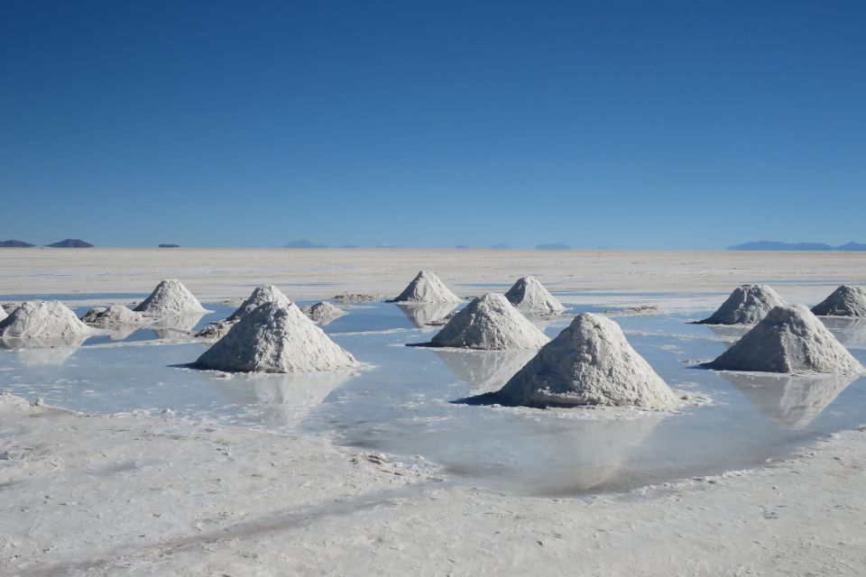 From La Paz to Atacama: Uyuni Salt Flats 4-Day Tour - Itinerary
