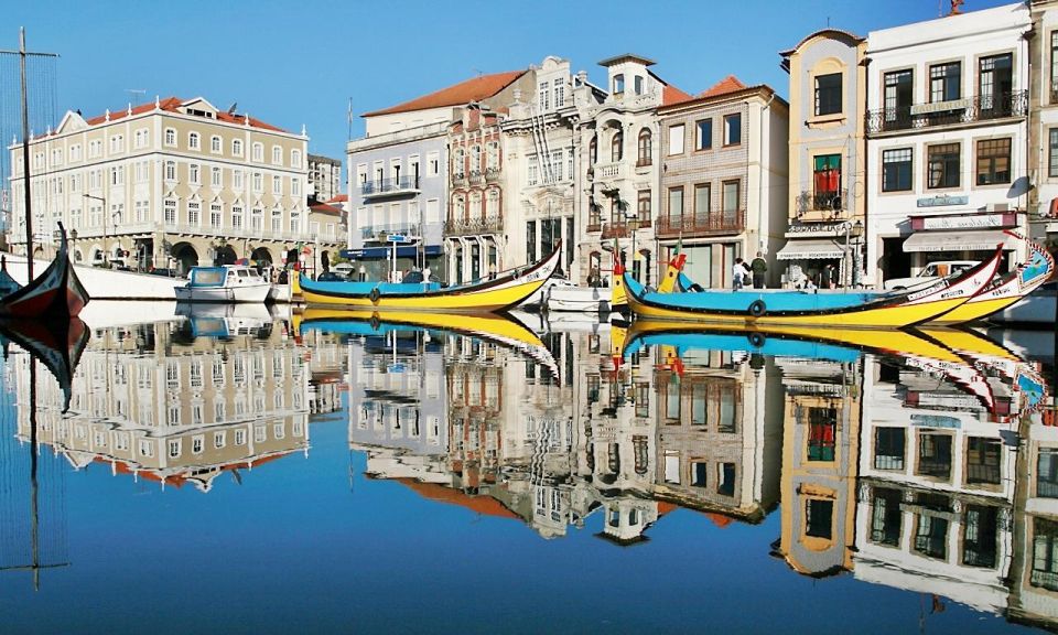 From Lisbon: Aveiro, Moliceiro Boat and Coimbra Tour - Coimbra Historic Center Visit