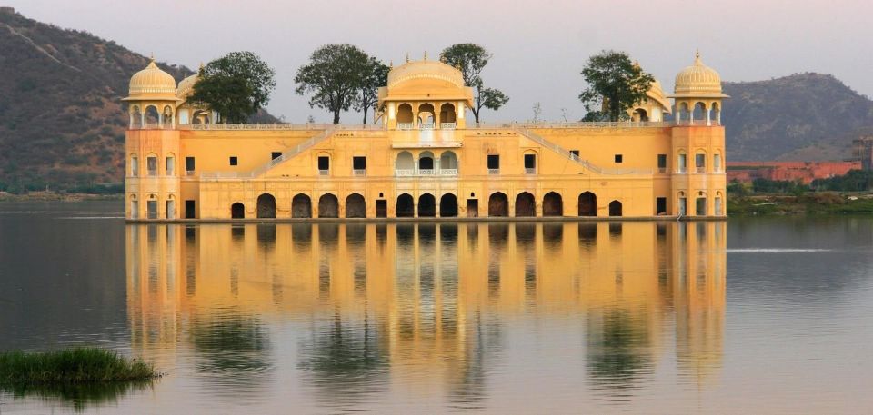 From New Delhi: Jaipur Guided City Tour by Car - Additional Information