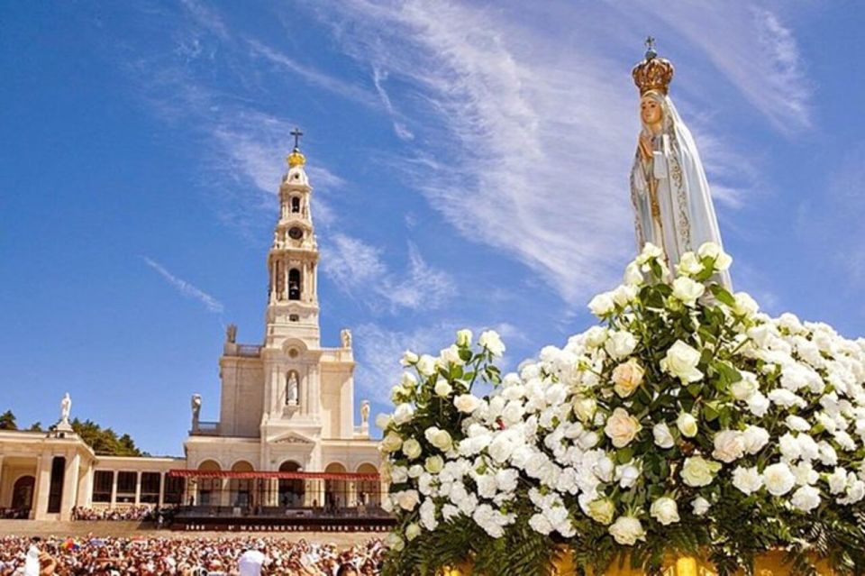 From Porto: Fatima & Miracle of Santarem Private Day Tour - Pickup Details