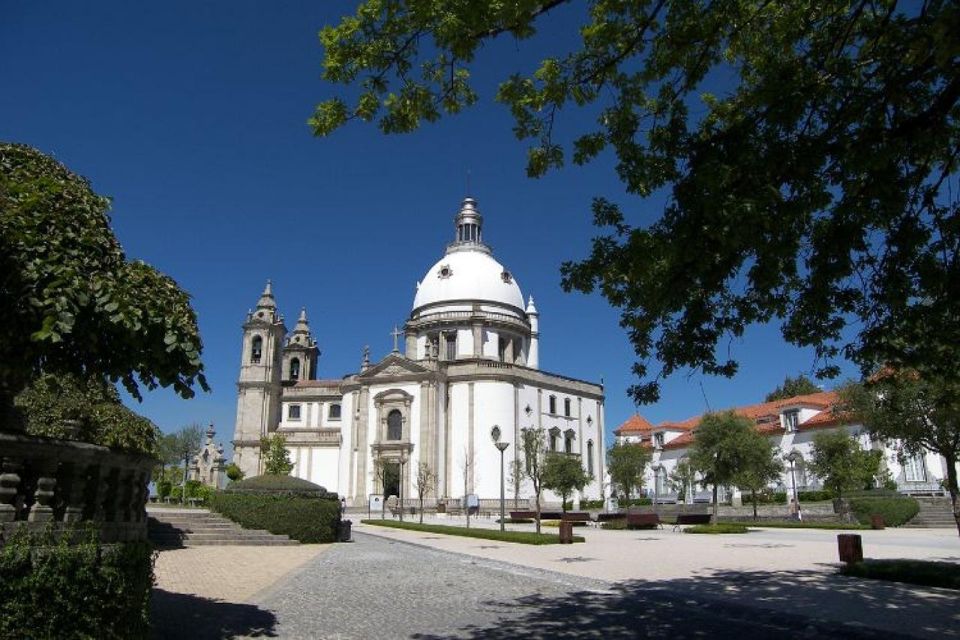 From Porto: Private Tour Braga & Guimarães - Full-Day - Location Information