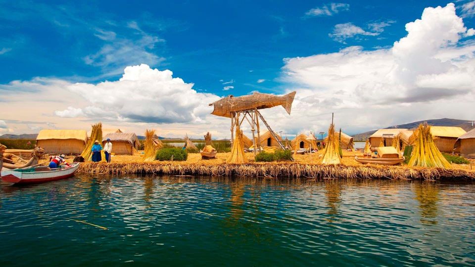 From Puno: Visit the Floating Islands of the Uros - Location and Logistics