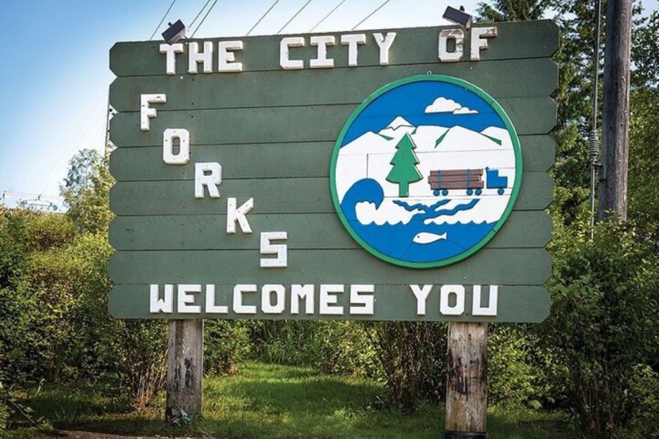 From Seattle: Twilight Forks Washington Tour - Common questions