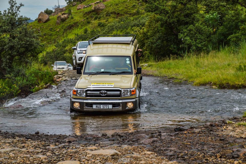 From Underberg: Sani Pass Day Tour - Guide and Transportation Ratings