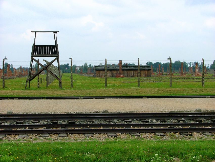 From Warsaw: Full Day Guided Trip to Auschwitz-Birkenau - Transportation