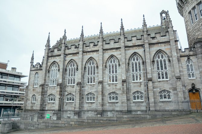 Full Coverage Dublin PRIVATE City Tour With Locals - Common questions