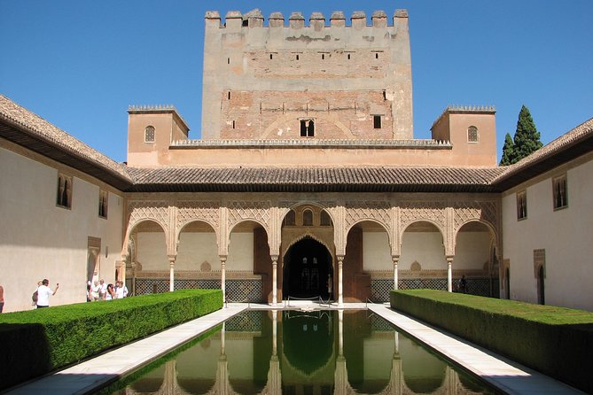 Full Day to Alhambra Palace and Generalife Gardens From Torremolinos - Reviews and Feedback