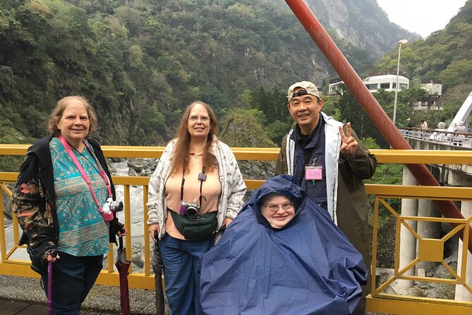 Full Day Tour in Taroko National Park From Hualien - Activity and Sightseeing Inclusions